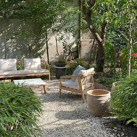 Appartement Wonderful With Beautiful Garden And Kitchen *