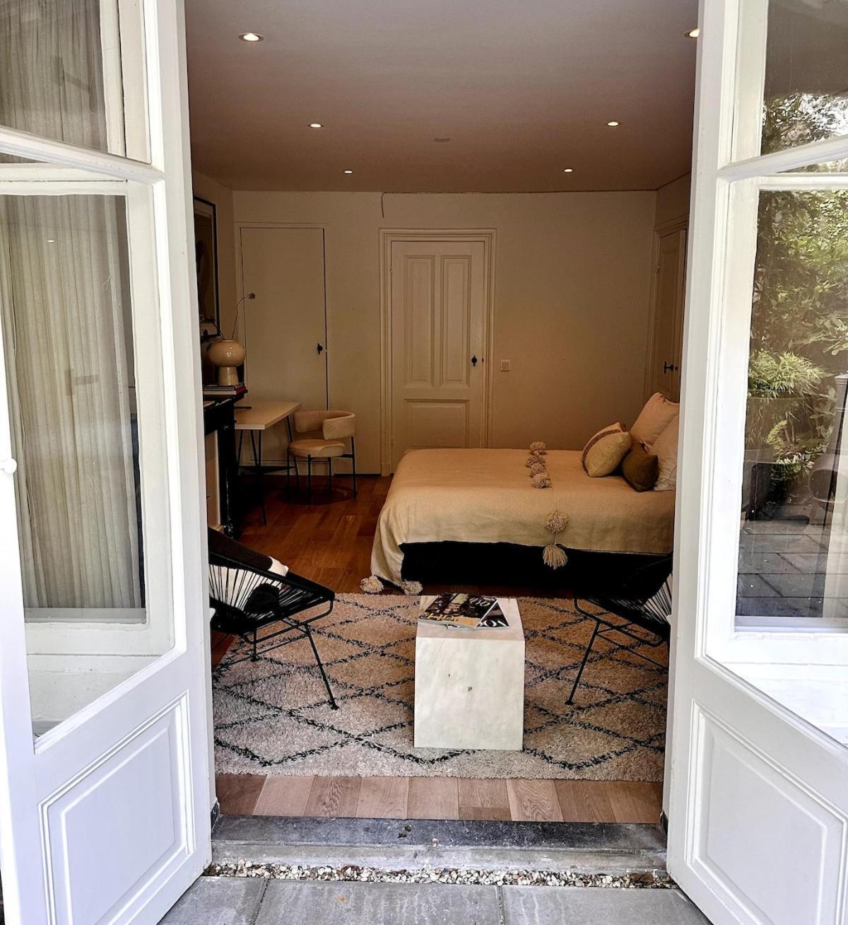 Wonderful With Beautiful Garden And Kitchen * Den Haag